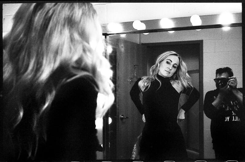 Nikki Glaser Johnny Martyr Lyric Theatre Baltimore November 2023 dressing room backstage film Kodak Leica Voigtlander candid documentary TMAX P3200 Black and White Reportage Photjournalism Comedian Comedy Standup Celebrity